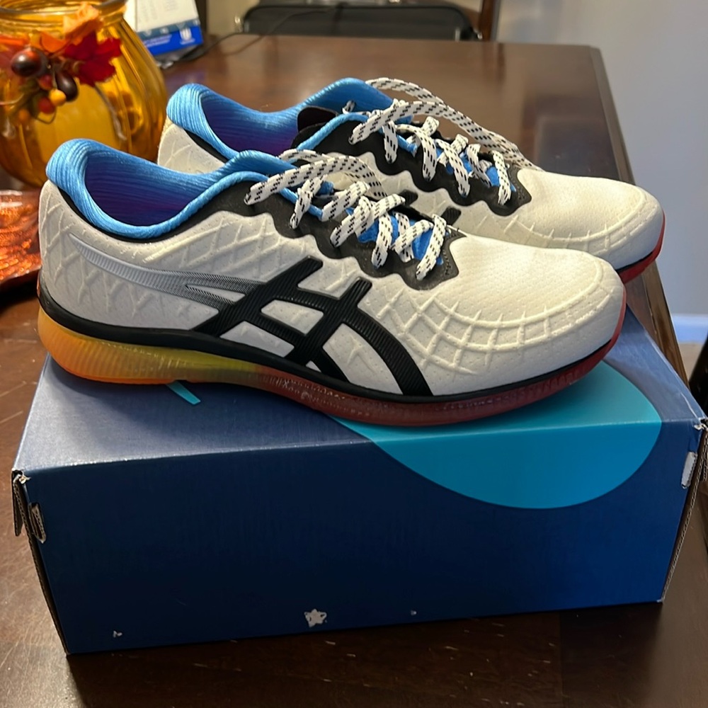 Asics Gel Quantum sneakers